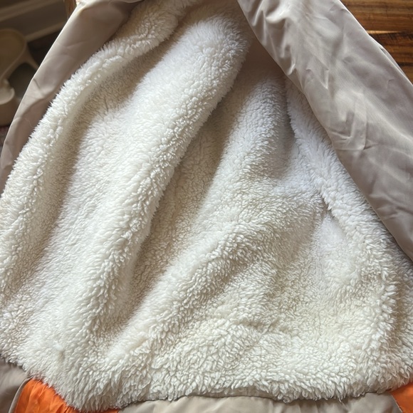 NEW Orolay Women's Thickened Down Jacket - Picture 8 of 9